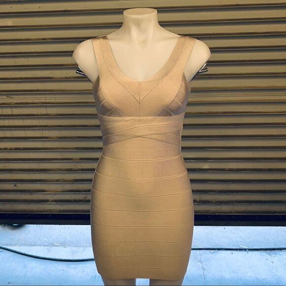Bebe Double V-Neck Bandage Dress in Tapioca - Picture 4 of 8